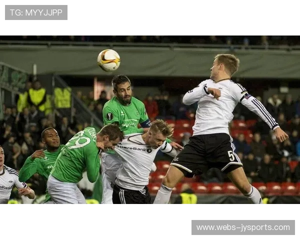 斯特拉斯堡主场战力强悍，虽败仍紧追欧战区